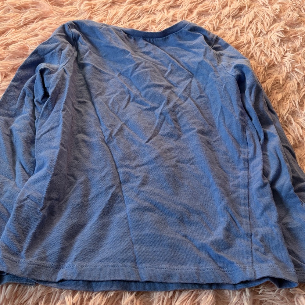 Bundle of long sleeve tees - Picture 4 of 14